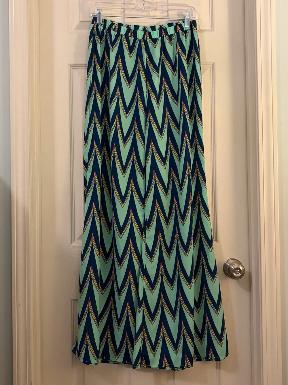 Green and Blue Chevron Wide Leg Pant - Women's Lightweight Casual SZ L